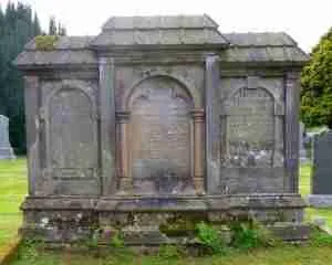 Gravestone of Farmer Robert Reid and family at Orwell chruchyard