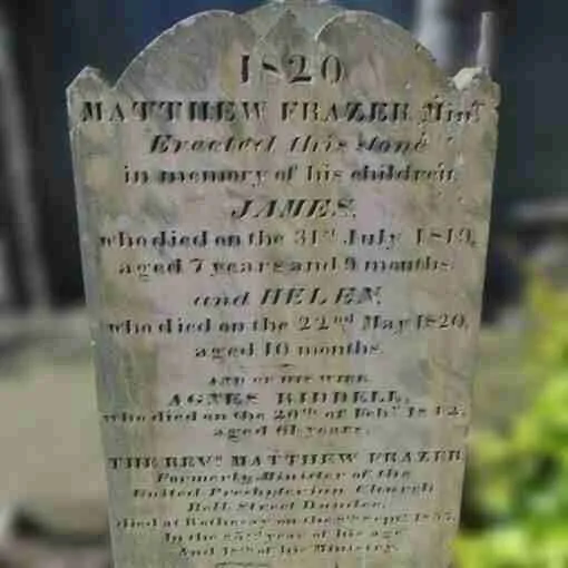 Variation of the Fraser surname on a gravestone in Dundee.