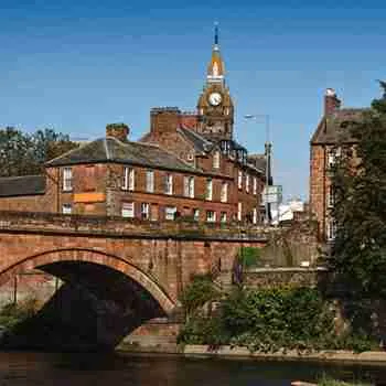 Town of Annan to depict the surname Annan.